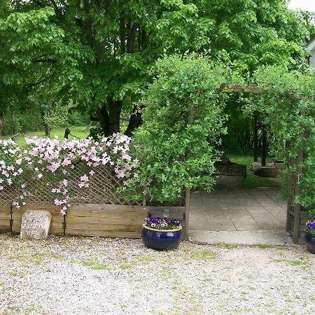 Chez Scallan B&B Sens sur Seille Eksteriør bilde